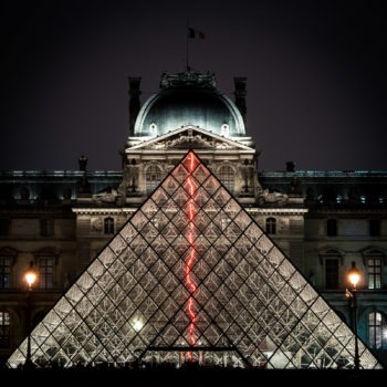 Musée et pyramide du Louvre 2. Architecte : Ieoh Ming Pei
