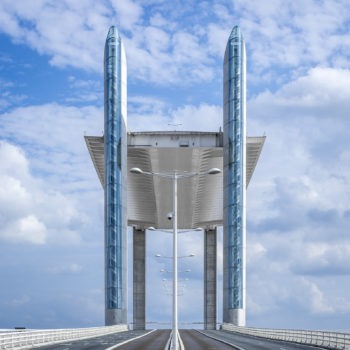 Pont Jacques Chaban-Delmas. Architectes : Lavigne & Cheron