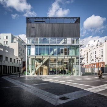 Centre d'animation Saint-Blaise. Architectes : Bruther