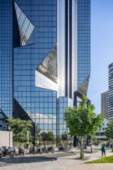 Tour Cristal. Architectes : Jean-Claude Le Bail et Julien Penven