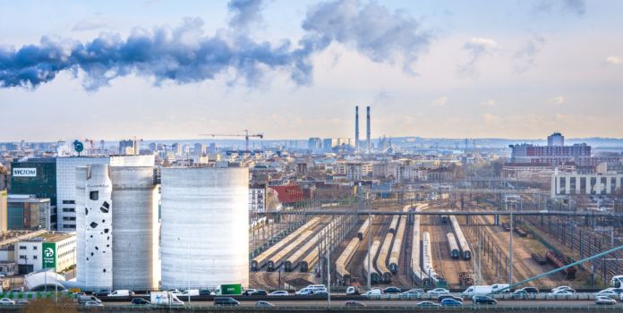 Silos 13 - centre de distribution de ciment. Paris 13e. Architectes : VIB architecture (Ballus + Vialet)