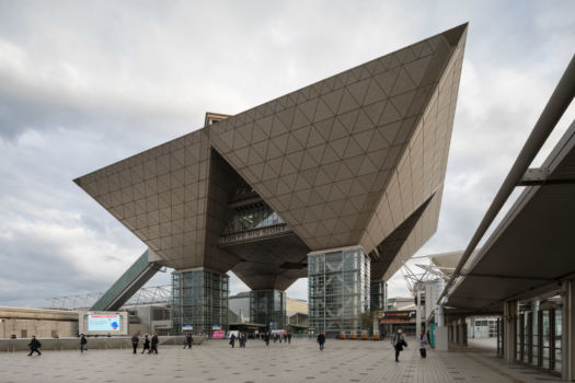 Tokyo Big Sight. Architecte : AXS Satow