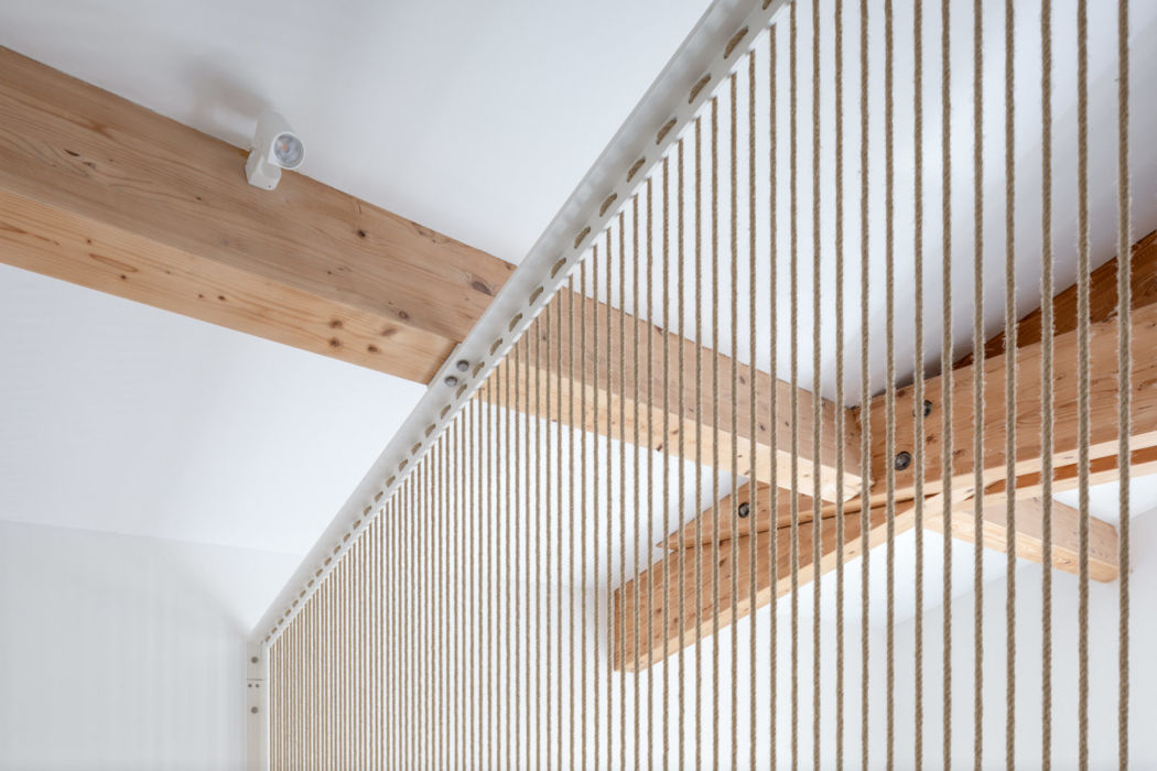 Poutres et détail de corde