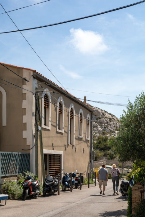 Façade préservée dans le style patrimonial existant