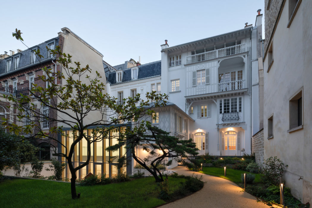 SHA | Bureaux | Paris Sébastien Héry Architectes Restructuration de deux hôtels particuliers en bureaux