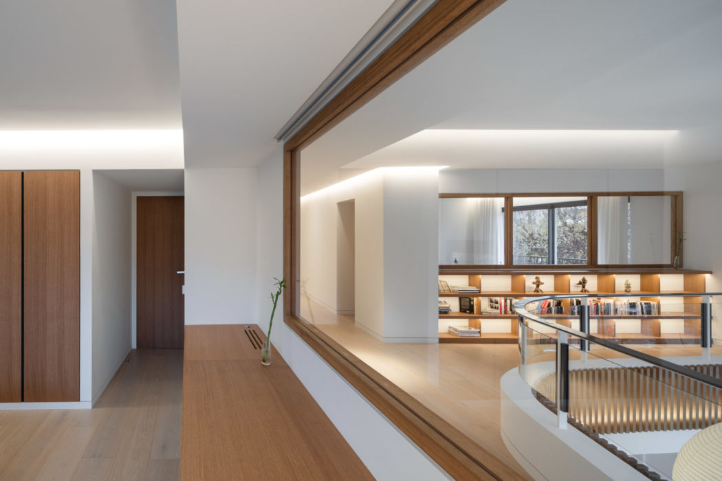 Chambre avec vue et bibliothèque